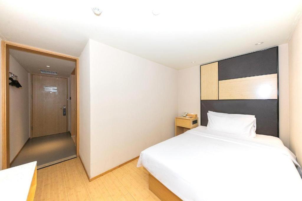 Ji Hotel Beijing Tiantan Buitenkant foto